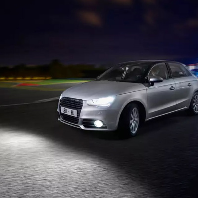 Комплект светодиодных ламп H8/11/16 Philips Ultinon LED +160% (11366ULWX2)